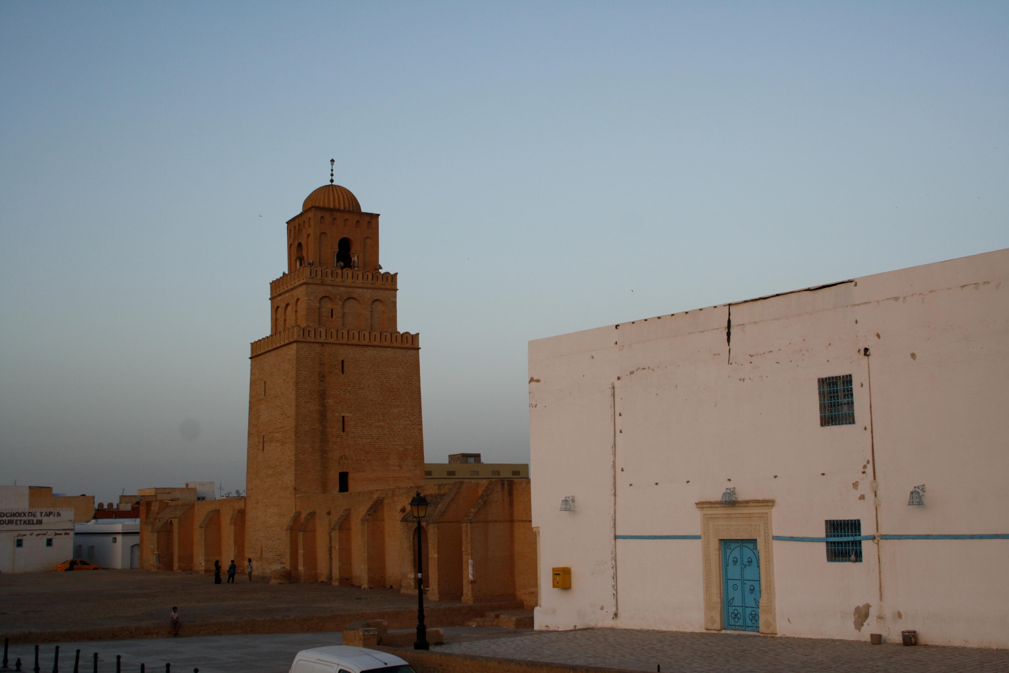 tunesie, kairouan sidi okba moskee.jpg
